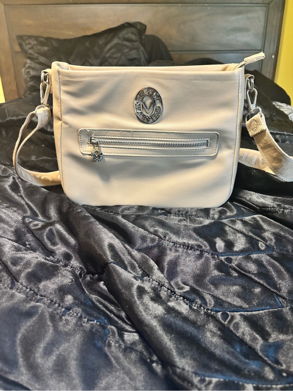 Valentino Orlandi Shoulder Bag + Matching Coin Pouch — Like New - Picture 8 of 12